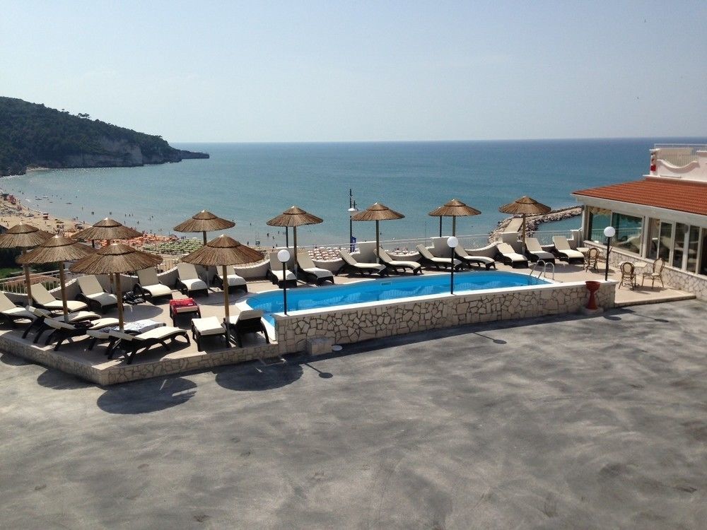 Hotel Incanto بيسْكيتْشّي المظهر الخارجي الصورة